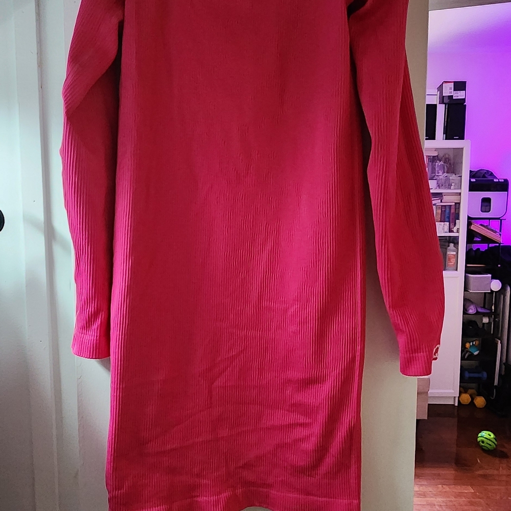 Vibrant Pink & Black Long Sleeve Dress